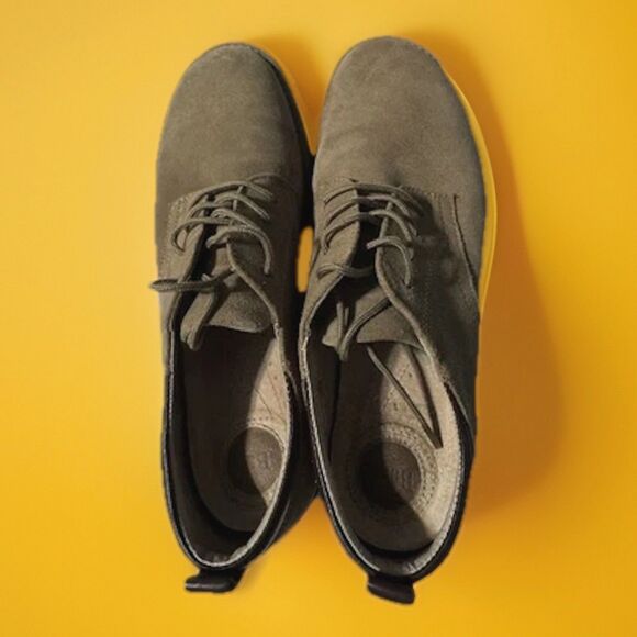 Bass “Sassy” Beige Suede & Leather Women’s Shoes Size 7.5 Work Wear Minimalist - Picture 2 of 7